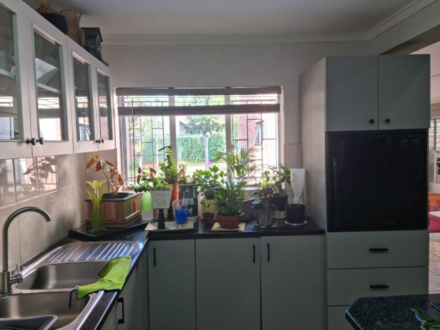 4 Bedroom Property for Sale in Monument Heights Northern Cape